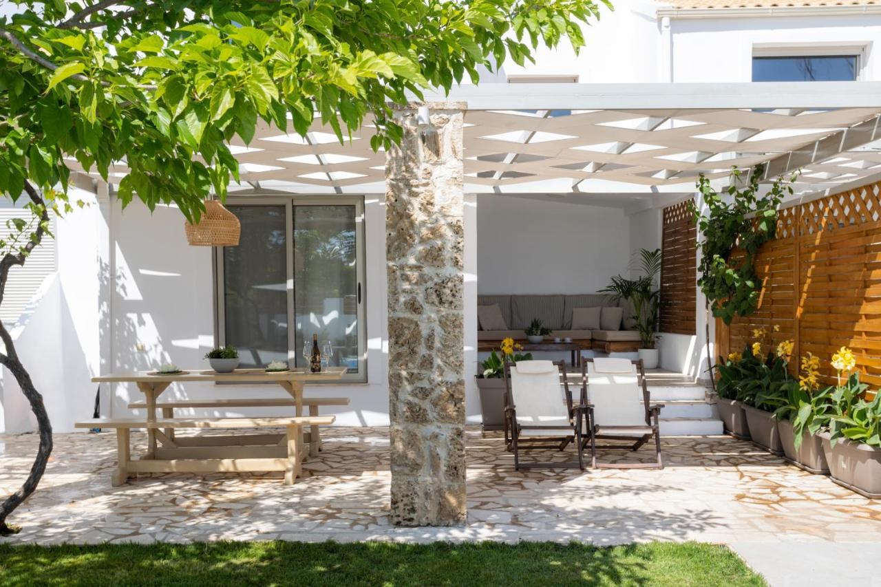 Issos Beach Villa Línia المظهر الخارجي الصورة
