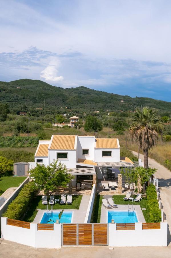 Issos Beach Villa Línia المظهر الخارجي الصورة