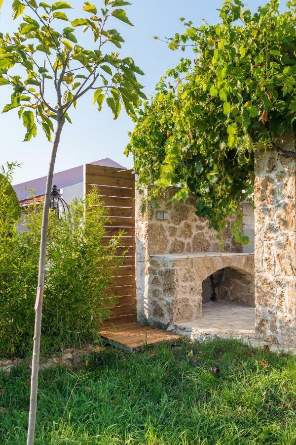 Issos Beach Villa Línia المظهر الخارجي الصورة